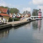 Schloss-und Seeblick Lejlighed *