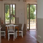 Schloss-und Seeblick Lejlighed *