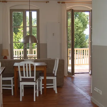 Schloss-und Seeblick Διαμέρισμα *