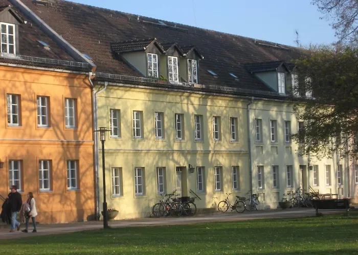 Schloss-und Seeblick *